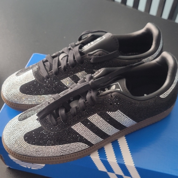 New In Box Samba OG SIZE 7.5 - Picture 3 of 7